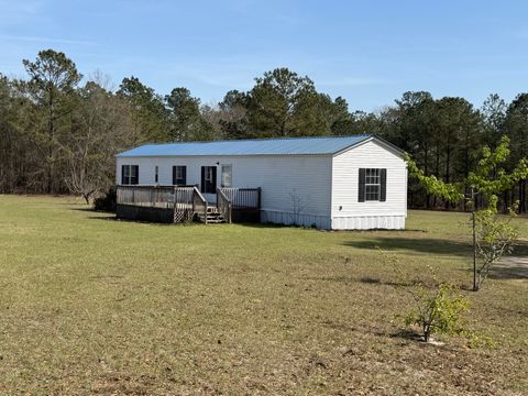 Tiny photo for 20 Hammond Drive, Trenton, SC 29847 (MLS # 222294)