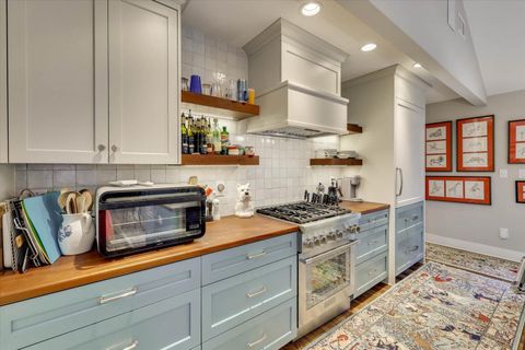 Tiny photo for 407 N Windsor Road, Windsor, SC 29856 (MLS # 216431)
