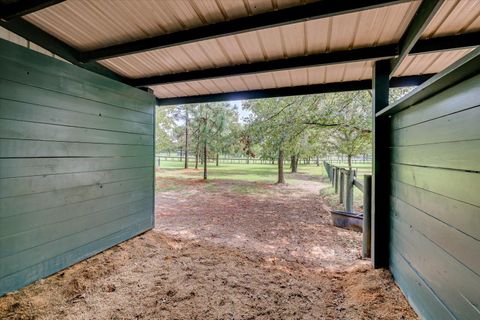 Tiny photo for 407 N Windsor Road, Windsor, SC 29856 (MLS # 216431)