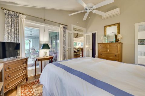 Tiny photo for 407 N Windsor Road, Windsor, SC 29856 (MLS # 216431)