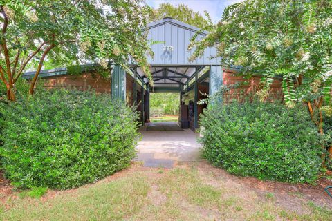 Tiny photo for 407 N Windsor Road, Windsor, SC 29856 (MLS # 216431)