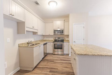 Tiny photo for 334 Bordeaux Drive, Thomson, GA 30824 (MLS # 220940)