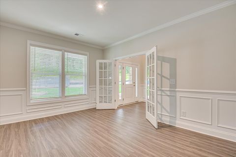 Tiny photo for 8 Belfast Court, North Augusta, SC 29860 (MLS # 216250)