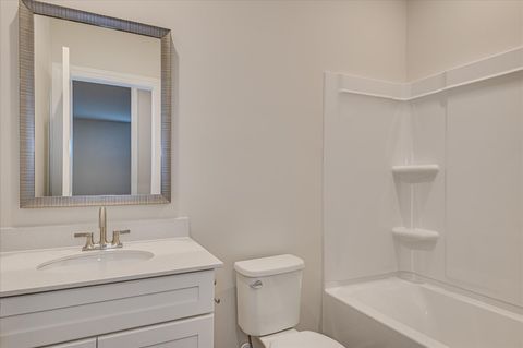 Tiny photo for 8 Belfast Court, North Augusta, SC 29860 (MLS # 216250)
