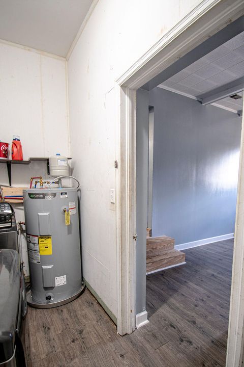 Tiny photo for 200 N Lawr Avenue, Swansea, SC 29160 (MLS # 219751)