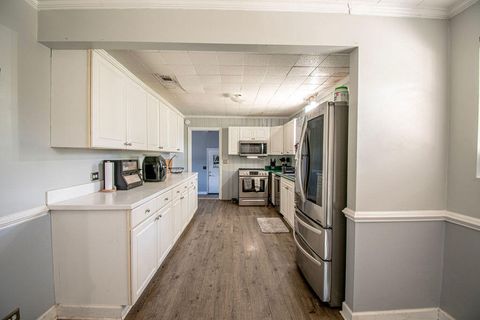 Tiny photo for 200 N Lawr Avenue, Swansea, SC 29160 (MLS # 219751)