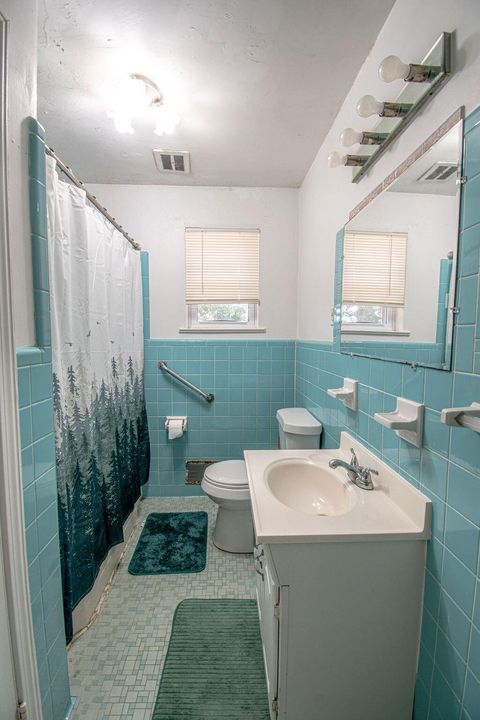 Tiny photo for 200 N Lawr Avenue, Swansea, SC 29160 (MLS # 219751)