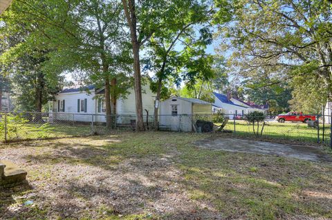 Tiny photo for 221 Edgefield Avenue NE, Aiken, SC 29801 (MLS # 219711)