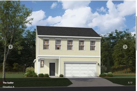 Photo of 916 Tess Street, Graniteville, SC 29829 (MLS # 221009)