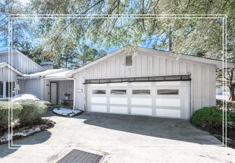 Photo of 3254 Summerchase Circle, Augusta, GA 30909 (MLS # 221629)