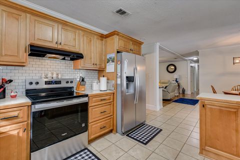 Tiny photo for 604 Edisto Drive, North Augusta, SC 29841 (MLS # 221457)