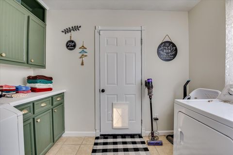 Tiny photo for 604 Edisto Drive, North Augusta, SC 29841 (MLS # 221457)