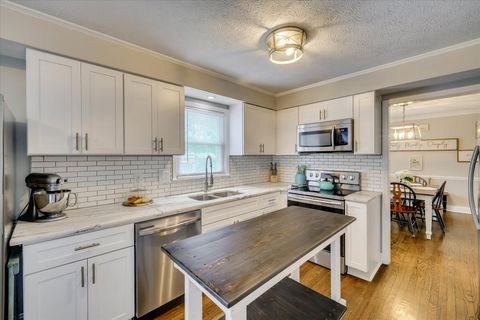 Tiny photo for 2018 White Pine Drive, North Augusta, SC 29841 (MLS # 218986)
