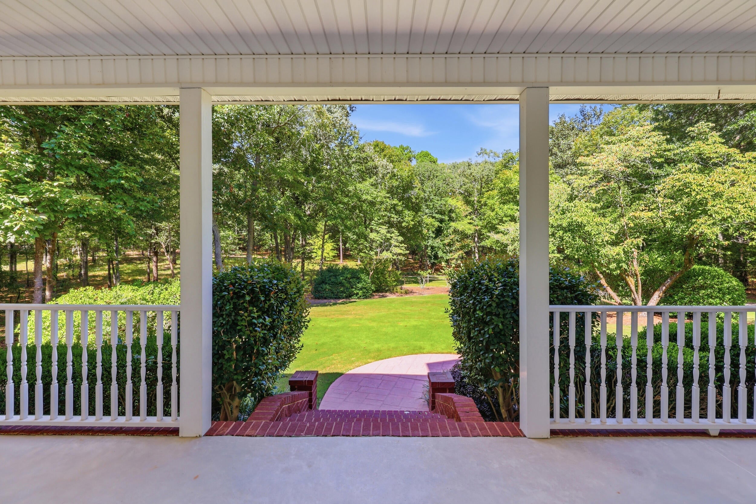 101 Fox Lea Trail