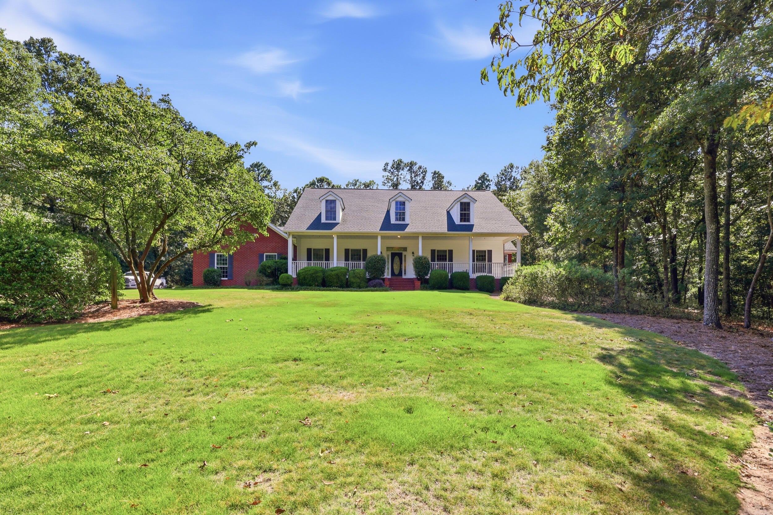 101 Fox Lea Trail