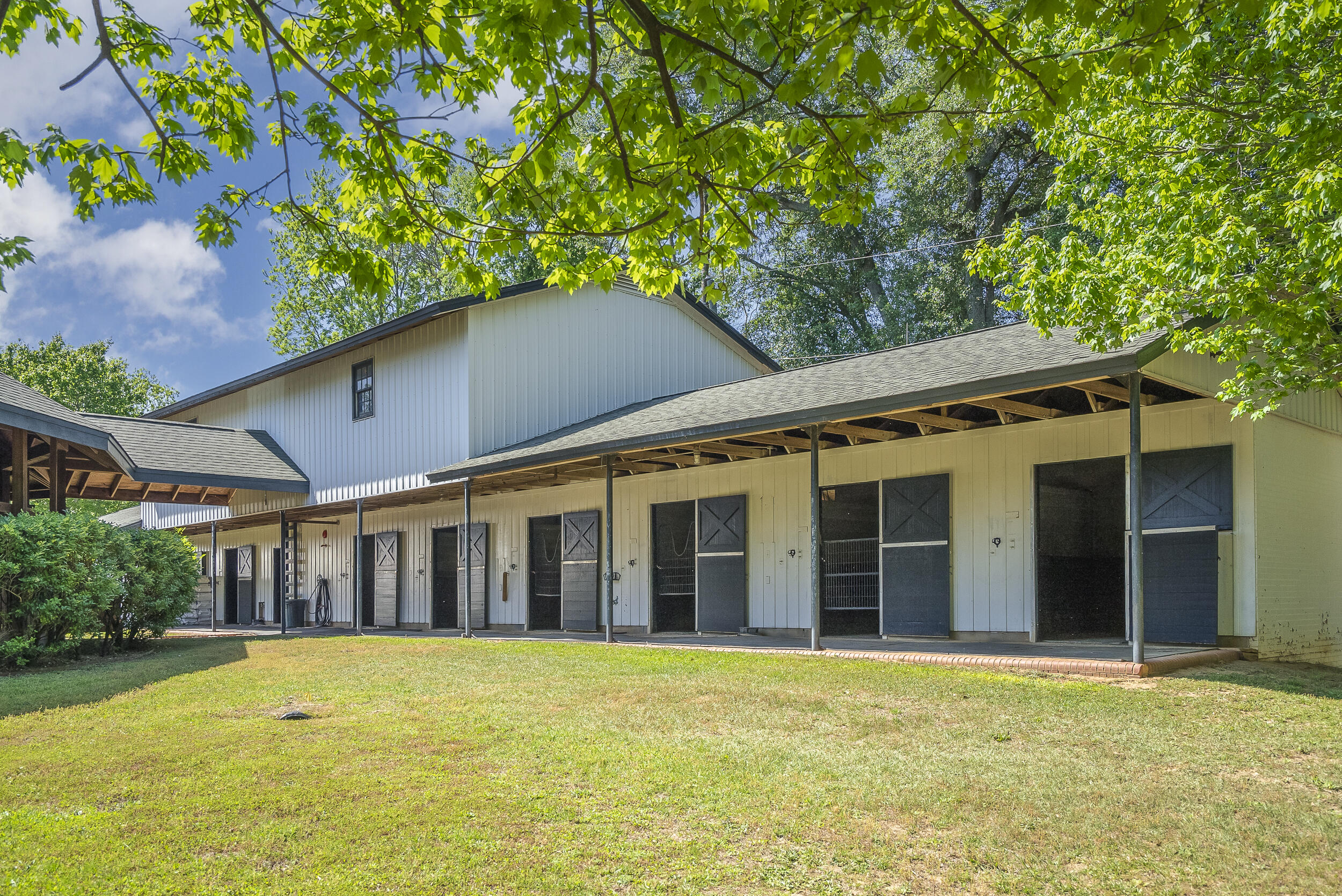 1242 Audubon Drive SE