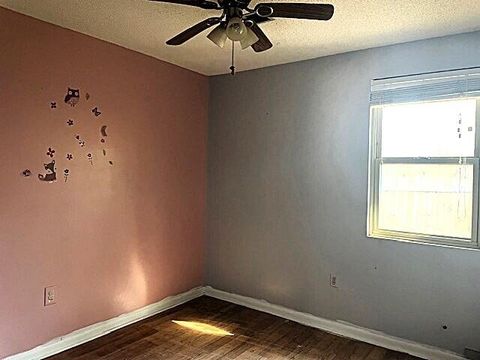 Tiny photo for 150 Keith Circle, Williston, SC 29853 (MLS # 221568)