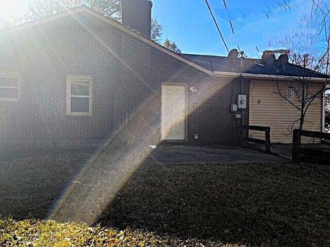 Tiny photo for 150 Keith Circle, Williston, SC 29853 (MLS # 221568)