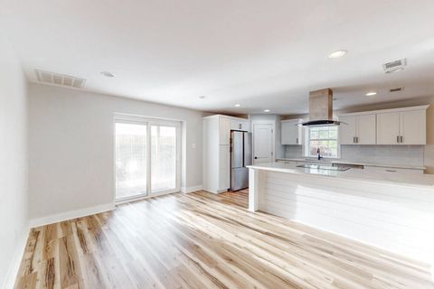 Tiny photo for 9 Springdale Road, Graniteville, SC 29829 (MLS # 220965)