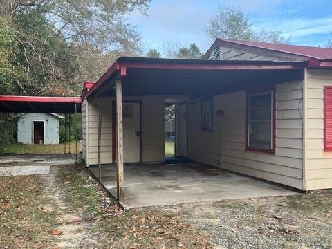 Tiny photo for 95 Mcdonald Drive, Barnwell, SC 29812 (MLS # 220782)