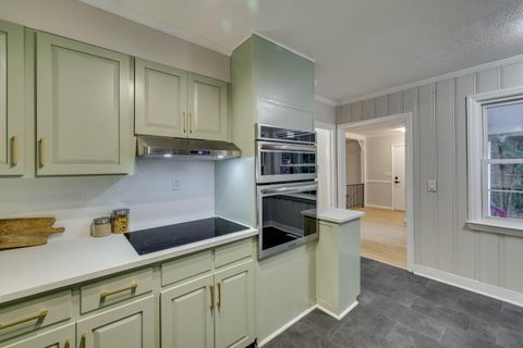 Tiny photo for 909 Valley Road, Aiken, SC 29801 (MLS # 221651)