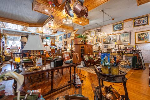 Tiny photo for 303 Main Street, Edgefield, SC 29824 (MLS # 219342)