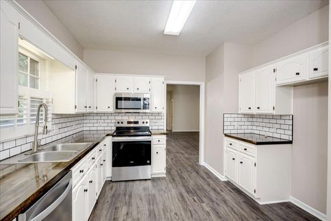 Tiny photo for 102 Willow Leaf Place, Aiken, SC 29801 (MLS # 219949)