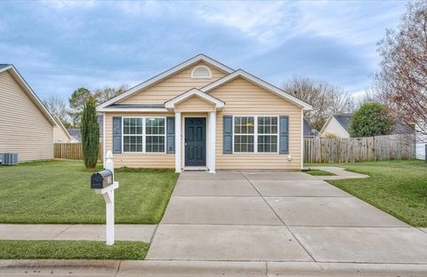 Photo of 120 Peconic Court, Aiken, SC 29803 (MLS # 221110)