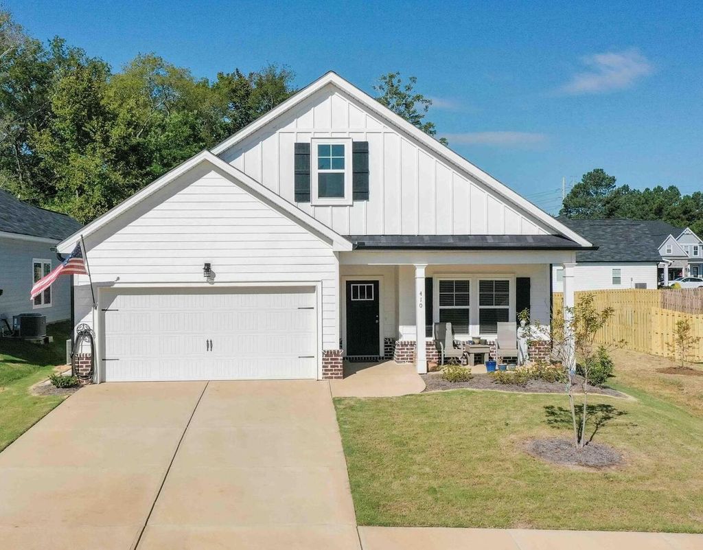 Photo for 410 Longford Street, Aiken, SC 29803 (MLS # 219486)