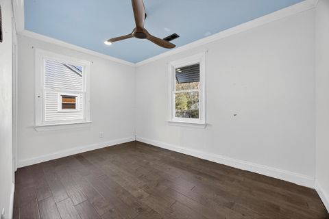 Tiny photo for 10 Spruce Street, Greenville, SC 29611 (MLS # 220590)