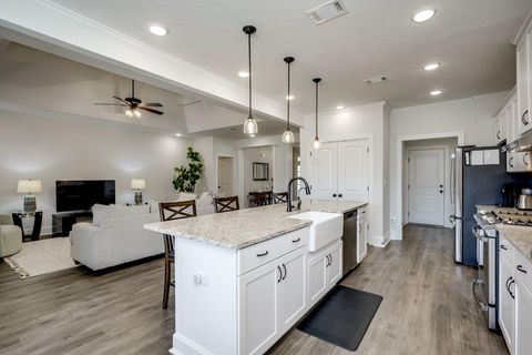 Tiny photo for 323 Bonhill Street, North Augusta, SC 29860 (MLS # 220425)