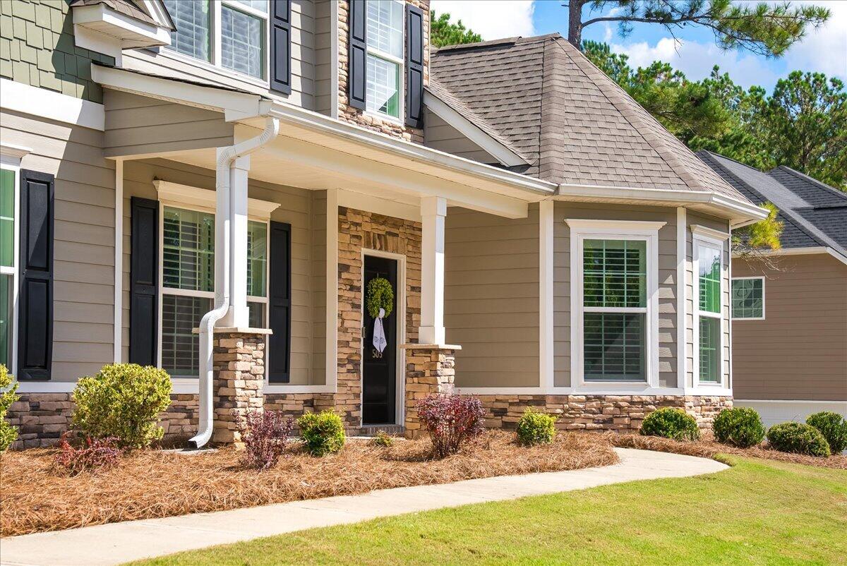 505 Schoolhouse Lane