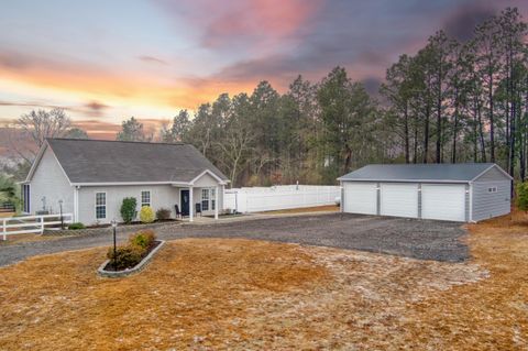 Photo of 81 Lake Shore Drive, Aiken, SC 29801 (MLS # 221661)