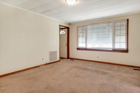 Tiny photo for 256 Williamsburg Street NE, Aiken, SC 29801 (MLS # 219120)