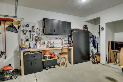 Tiny photo for 586 Hampton Drive, North Augusta, SC 29860 (MLS # 221048)