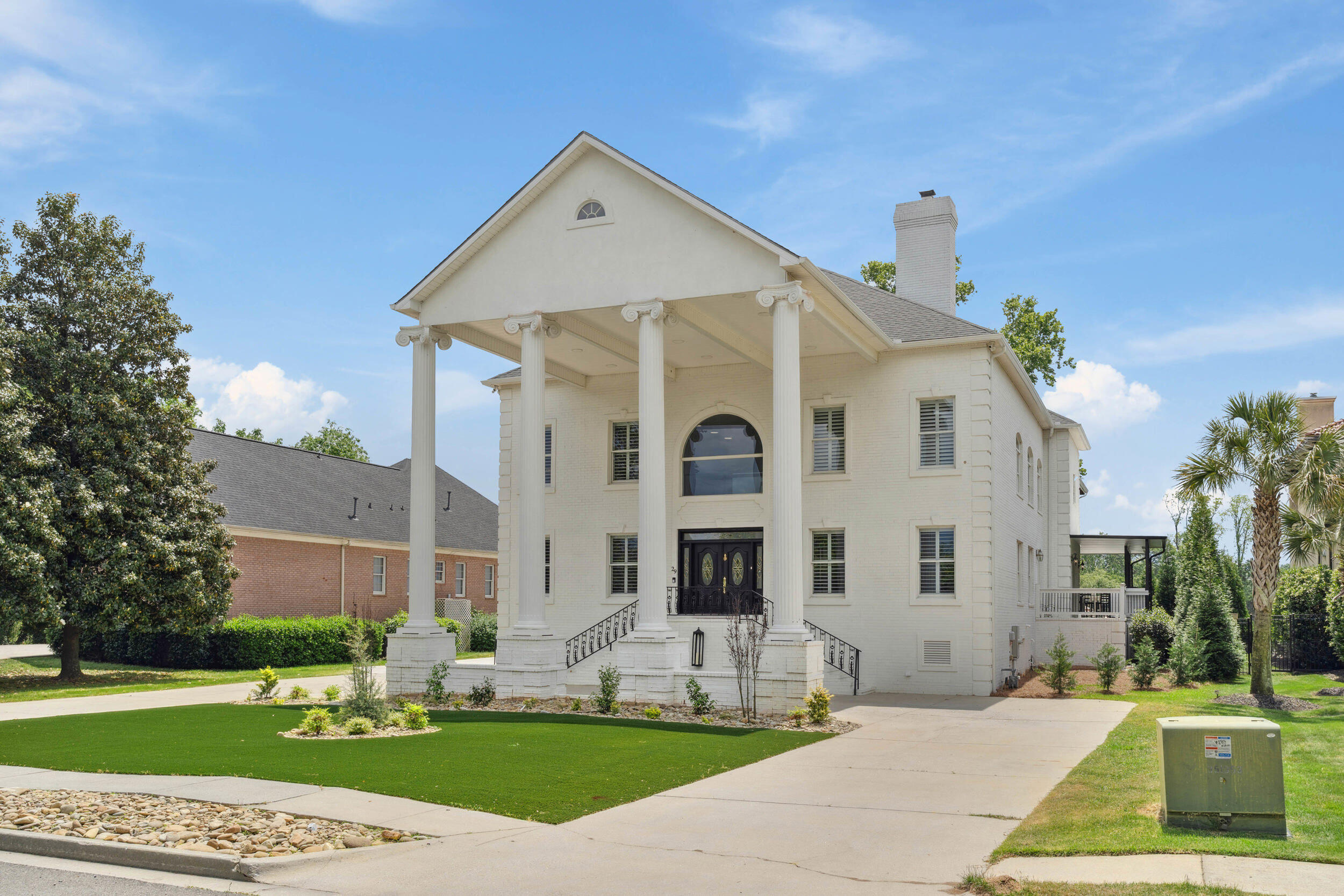 29 Savannah River Place