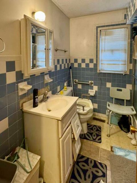 Tiny photo for 1411 Wilton E Hall Road, Starr, SC 29684 (MLS # 221386)