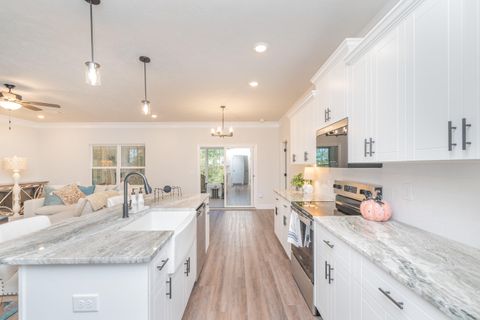 Tiny photo for 499 Parakeet Court, North Augusta, SC 29860 (MLS # 220009)