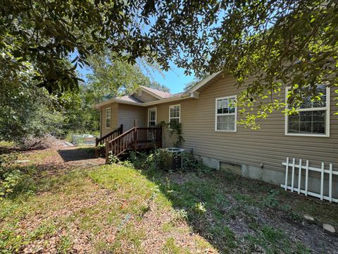 Tiny photo for 389 Skyland Farm Road, Williston, SC 29853 (MLS # 219397)