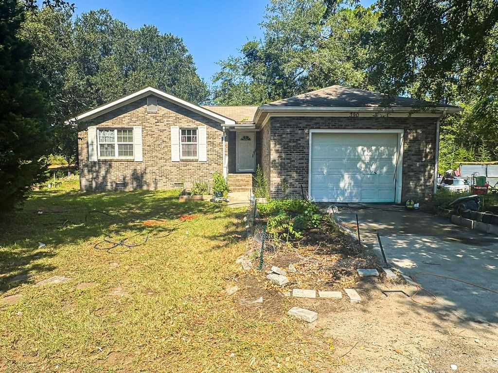Photo for 389 Skyland Farm Road, Williston, SC 29853 (MLS # 219397)
