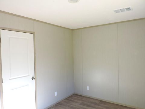 Tiny photo for 818 White Pond Road, Williston, SC 29853 (MLS # 216279)
