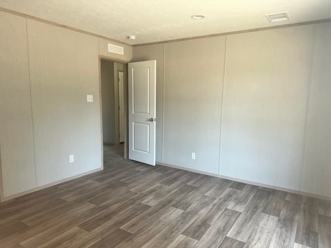 Tiny photo for 818 White Pond Road, Williston, SC 29853 (MLS # 216279)