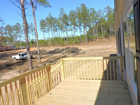 Tiny photo for 818 White Pond Road, Williston, SC 29853 (MLS # 216279)