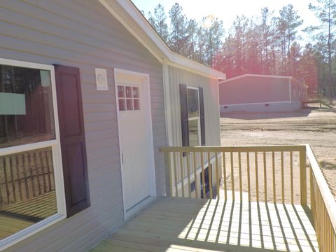 Tiny photo for 818 White Pond Road, Williston, SC 29853 (MLS # 216279)