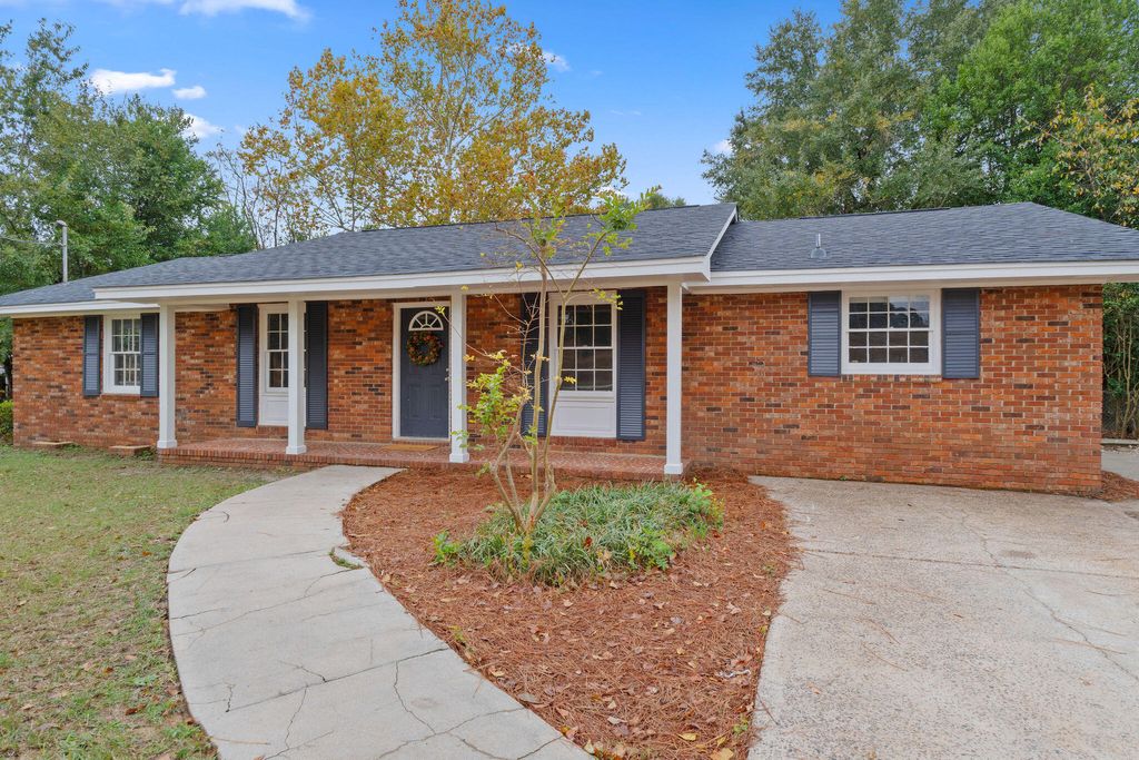 Photo for 2110 Travis Road, Augusta, GA 30906 (MLS # 220260)