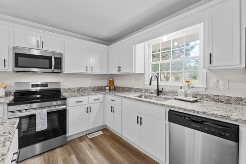 Tiny photo for 2110 Travis Road, Augusta, GA 30906 (MLS # 220260)