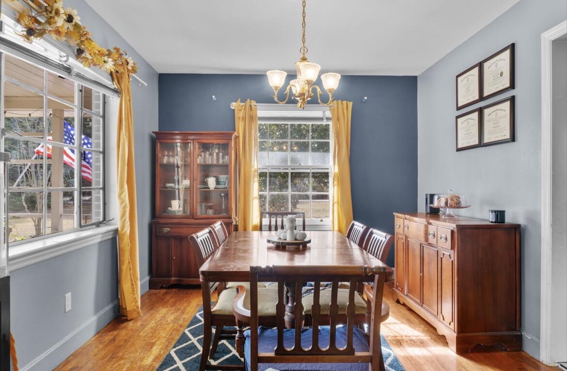 511 Marlboro Street NE