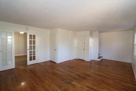 Tiny photo for 137 Palmetto Avenue, North Augusta, SC 29841 (MLS # 221342)