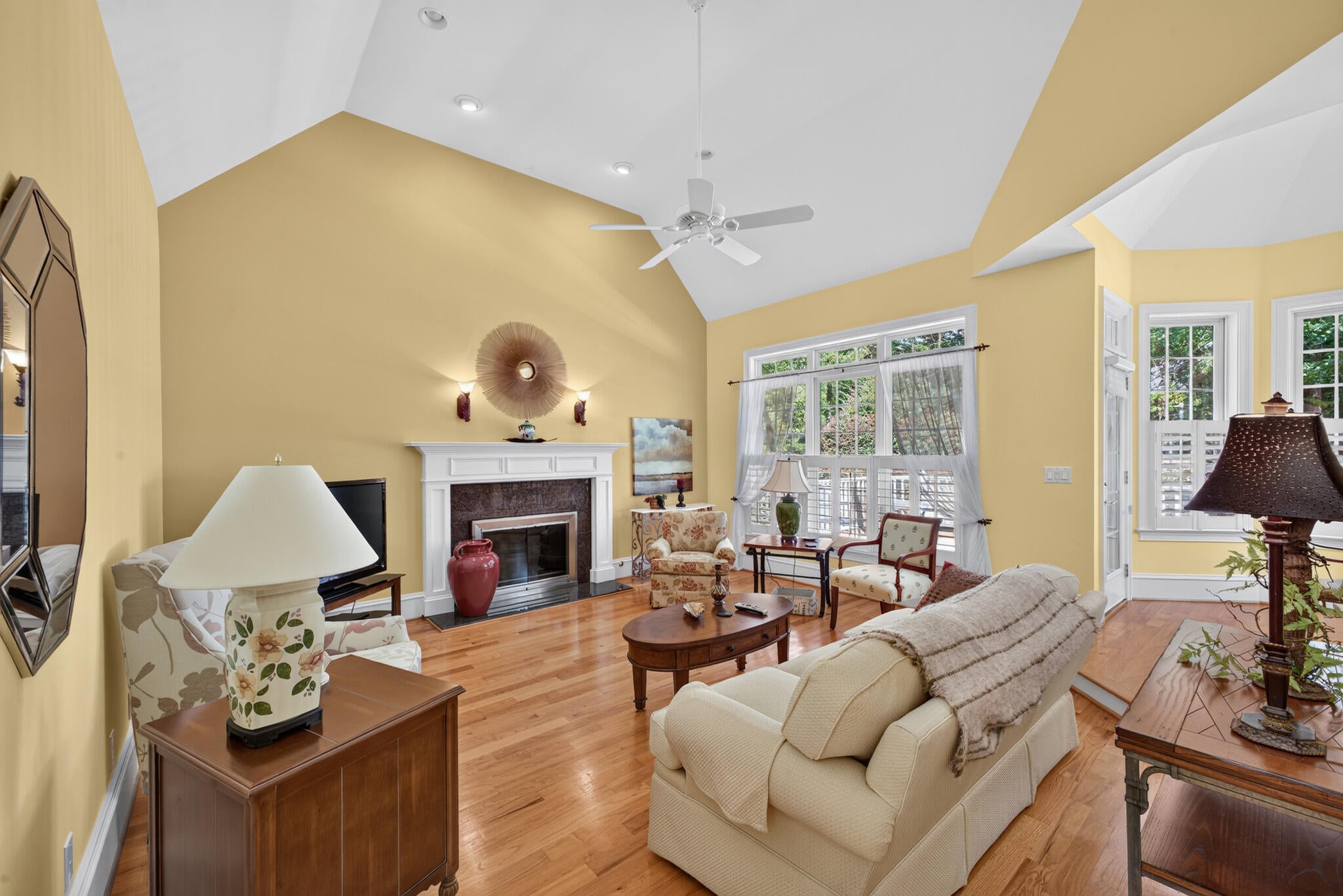 6009 Gleneagles Drive