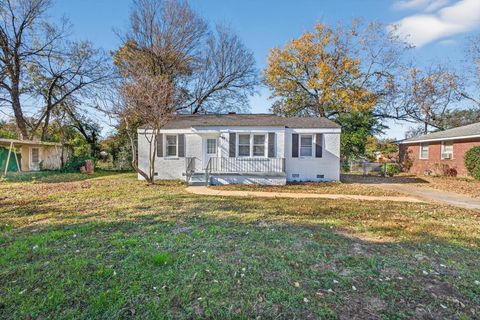 Photo of 911 Mockingbird Lane, Aiken, SC 29803 (MLS # 220525)